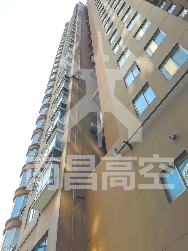 南昌蜘蛛人：高空作業(yè)